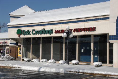 Oak Creations (vacant)