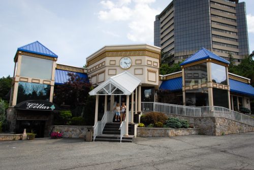 Six Brothers Diner